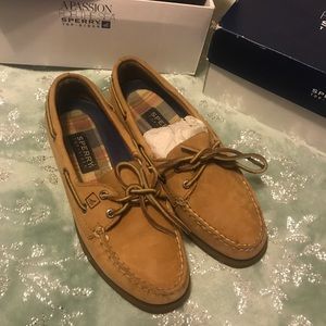 Sperry shoes